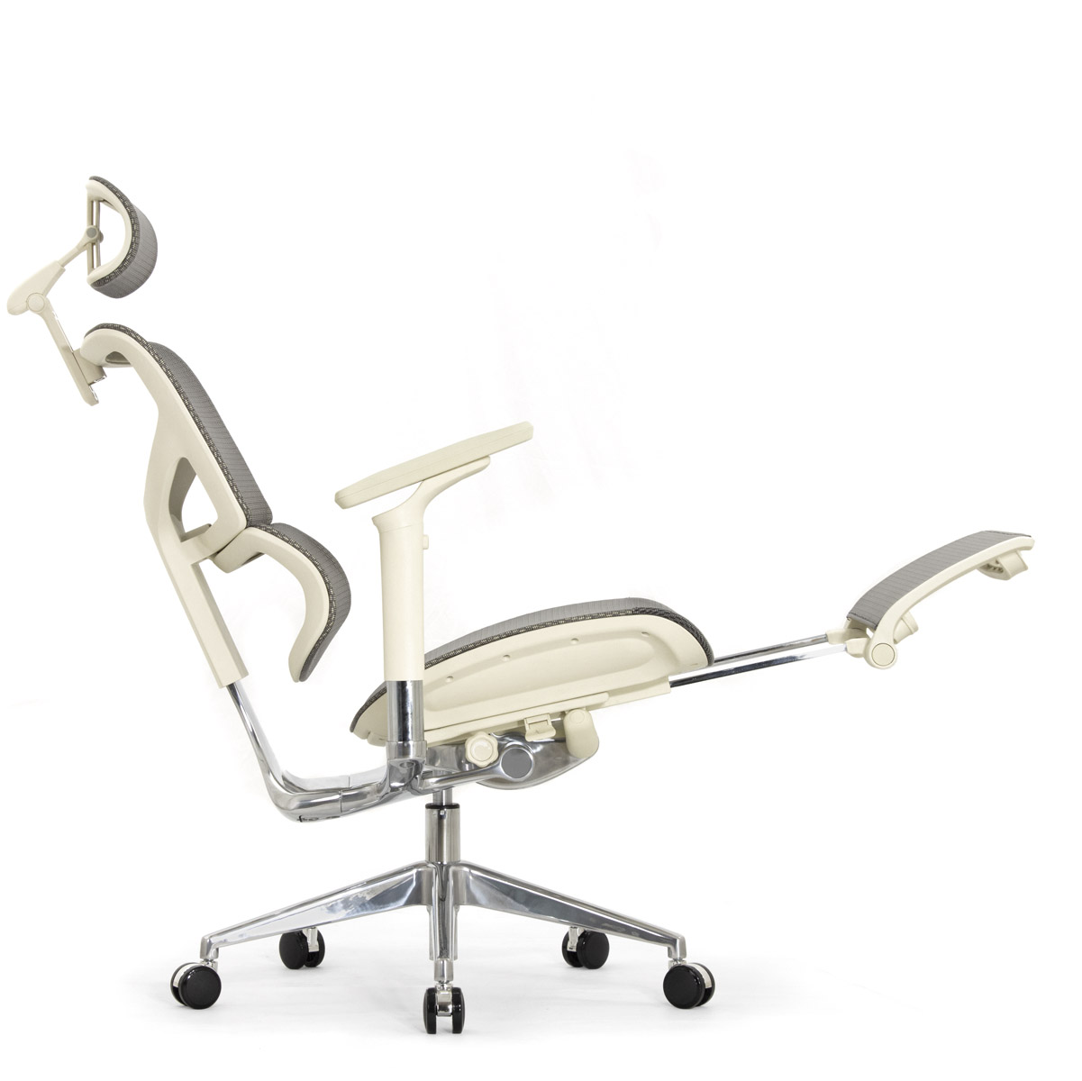 Эргономичное кресло Falto Sail 2 с подножкой (динамичный поясничный упор, подлокотники 6D (360), сетка, светлый)